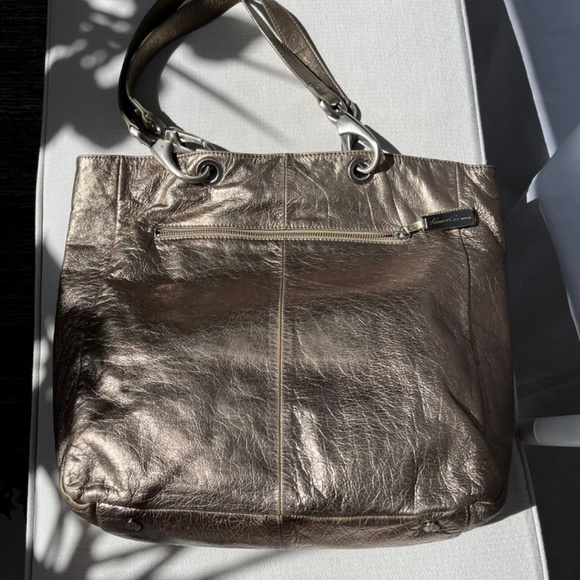 Kenneth Cole XL tote bag in burnished gold leather, w. brushed nickel hardware - Picture 2 of 16